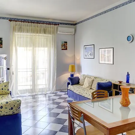 Apartamento Tysandros *